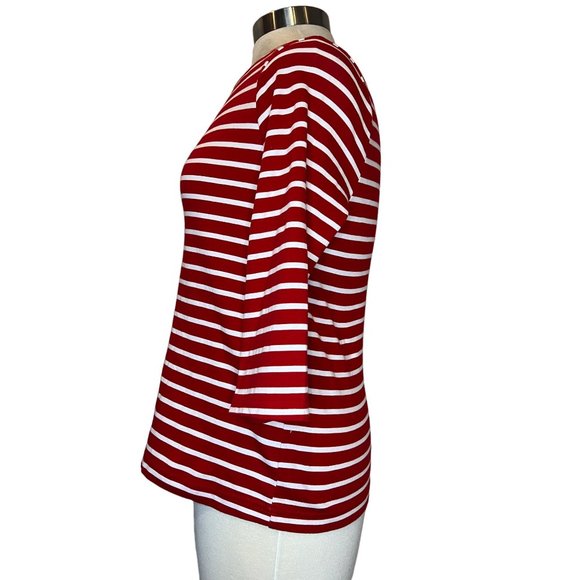 Croft & Burrow Women's Medium Top Red and White Stripes 3/4 Sleeves Round Neck - Picture 3 of 10